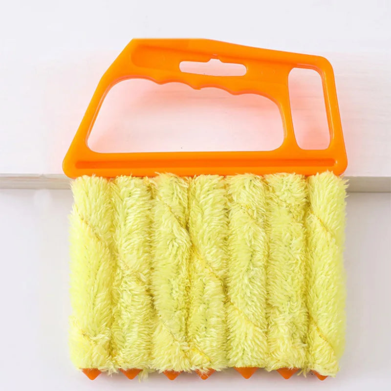 Microfiber Blind Cleaning Brush